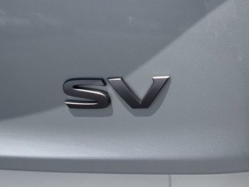 Used 2024 Nissan Rogue SV FWD image 14
