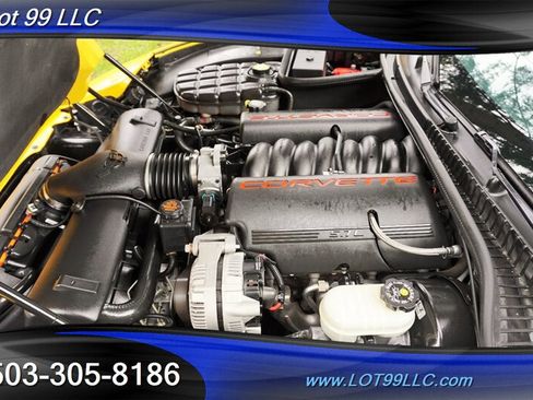 Used 2001 Chevrolet Corvette Convertible w/ Preferred Equipment Group2 RWD image 17