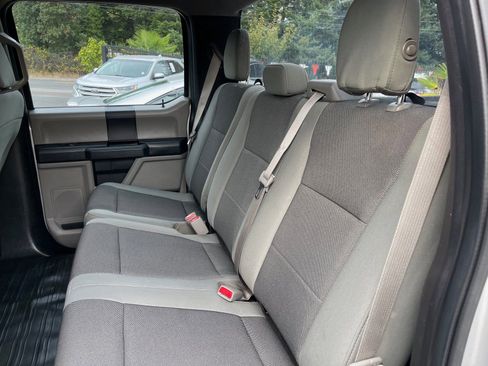 Used 2017 Ford F150 XL w/ Equipment Group 101A Mid AWD/4WD image 16