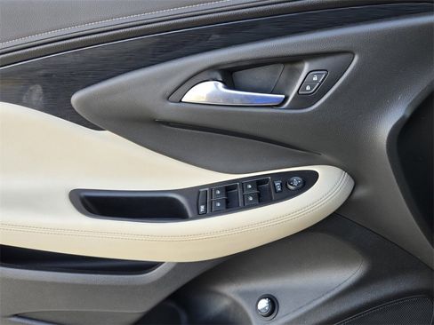 Used 2018 Buick Envision Preferred image 29