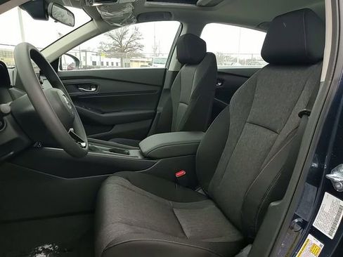 New 2025 Honda Accord SE image 12