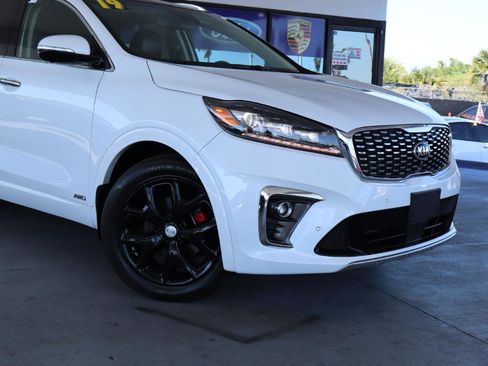Used 2019 Kia Sorento SX w/ SX Touring Package image 2
