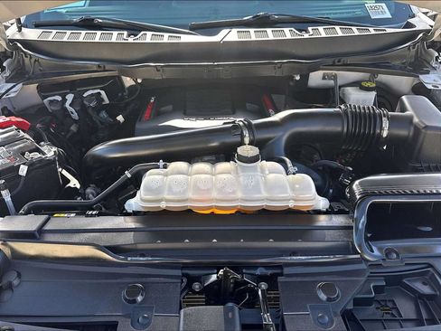 Used 2023 Ford F150 Raptor AWD/4WD image 12
