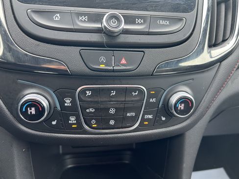 Certified 2023 Chevrolet Equinox RS image 24