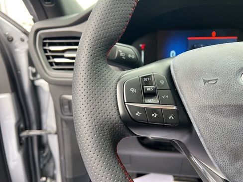 Used 2023 Ford Escape ST-Line w/ Tech Pack #1 image 21