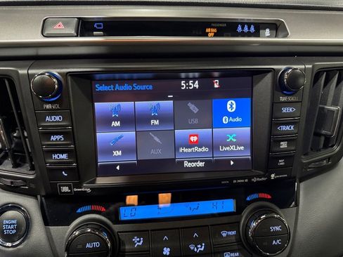 Used 2017 Toyota RAV4 Limited w/ Advanced Technology Package AWD/4WD image 31