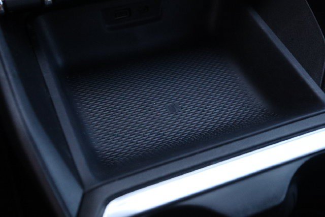 Used 2025 GMC Terrain Elevation AWD/4WD image 19