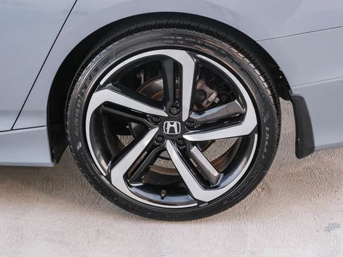 Used 2022 Honda Accord Sport Special Edition image 9