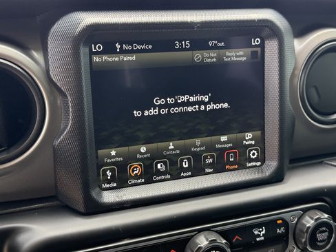 Used 2021 Jeep Gladiator Sport AWD/4WD image 20