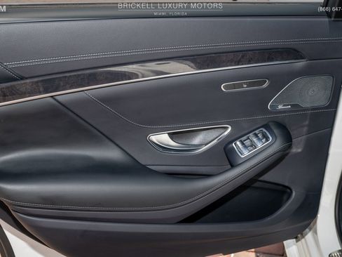 Used 2020 Mercedes-Benz S 560 4MATIC Sedan image 21