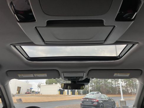 Certified 2022 Honda Pilot Elite image 32