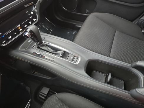 Used 2017 Honda HR-V EX image 23