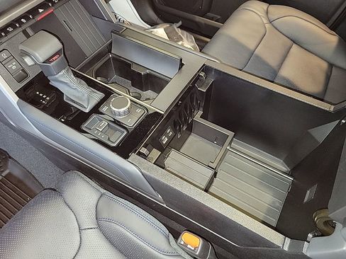 New 2026 Toyota Tundra Platinum w/ TRD Off-Road Package image 10