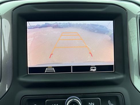 Used 2024 Chevrolet Silverado 1500 Custom image 25