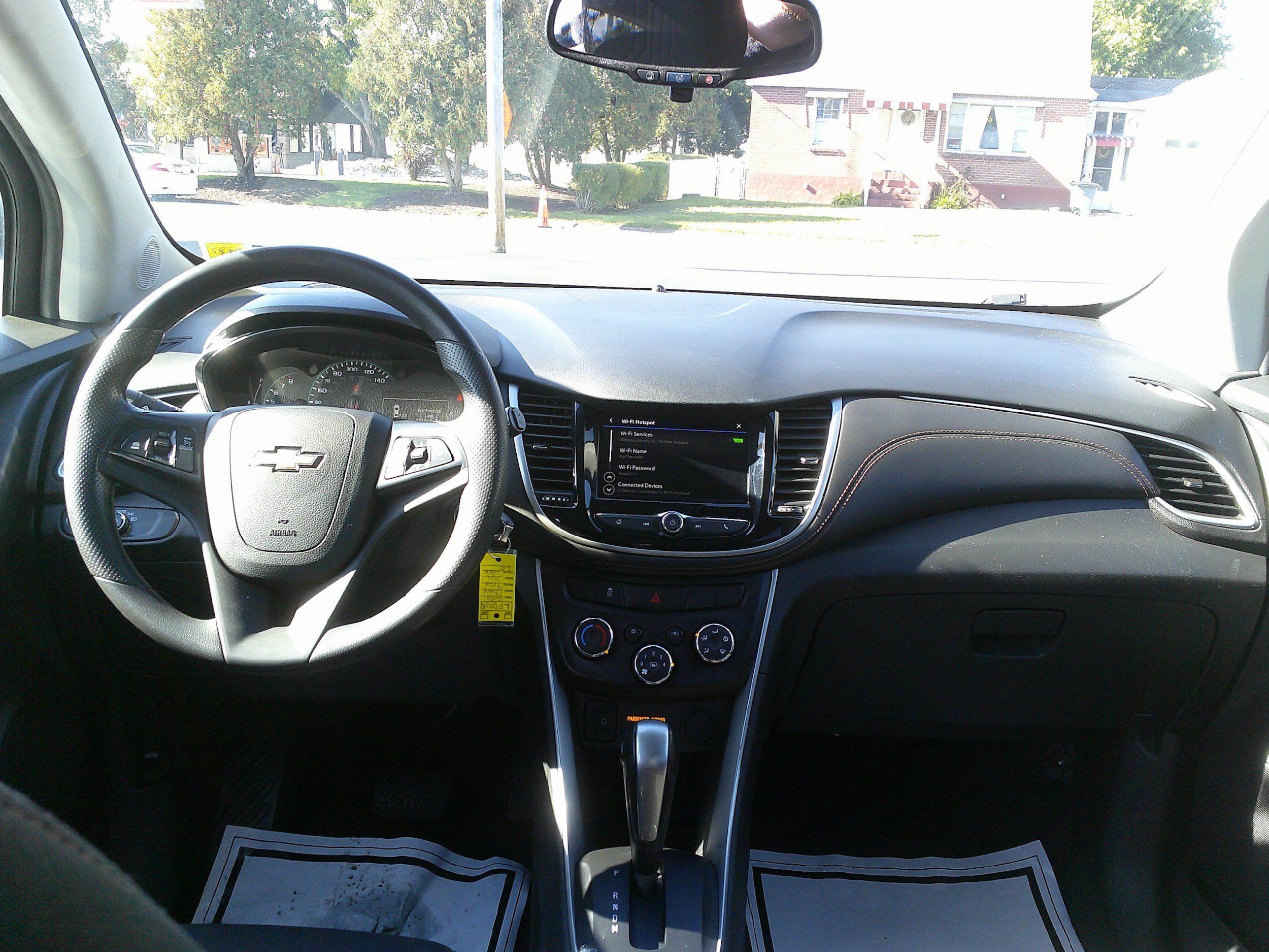 Used 2020 Chevrolet Trax LT FWD image 18