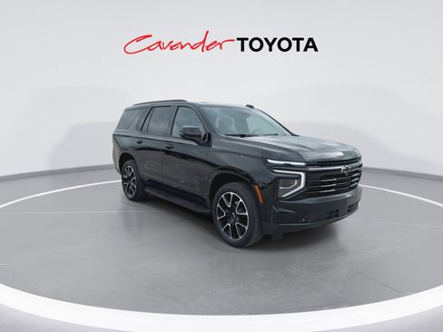 Used 2025 Chevrolet Tahoe RST w/ RST Capability Package AWD/4WD image 2