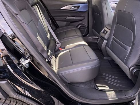 New 2026 Chevrolet Equinox EV LT FWD image 39