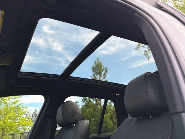 Used 2023 BMW X5 sDrive40i w/ Parking Assistance Package RWD image 33