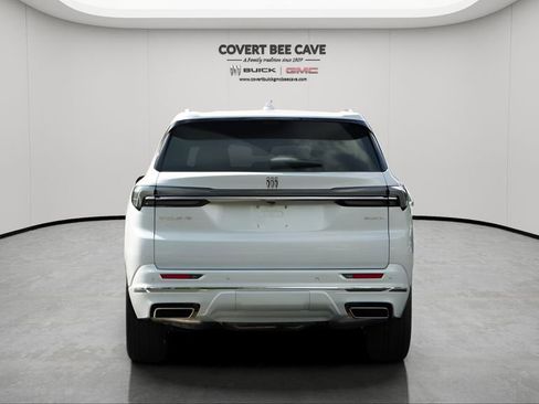 New 2026 Buick Enclave Avenir w/ Super Cruise Package image 6