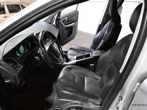 Used 2015 Volvo XC60 T6 Premier Plus image 17