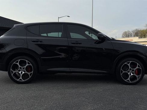 Used 2024 Alfa Romeo Tonale Veloce w/ Active Assist Package image 16