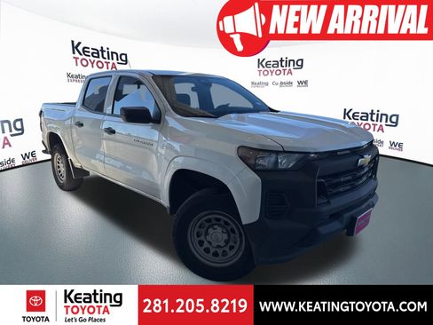Used 2025 Chevrolet Colorado W/T image 1
