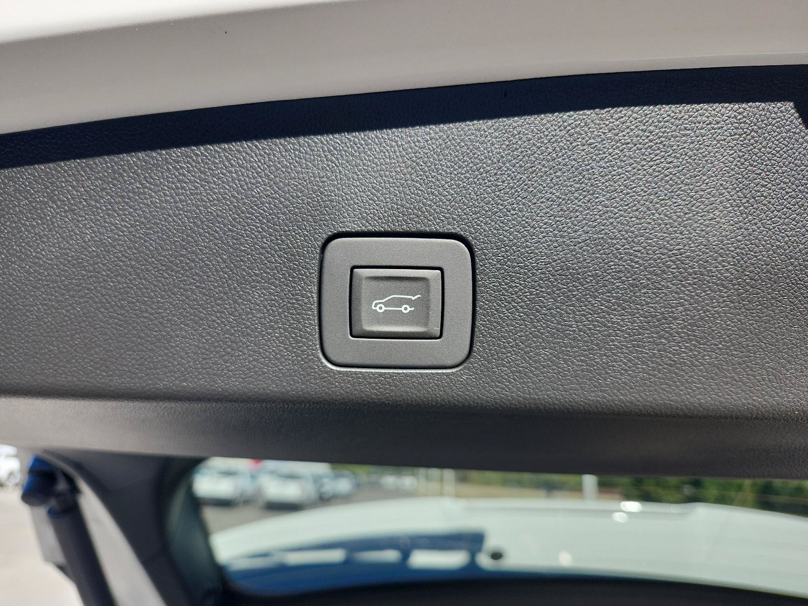 New 2026 Buick Encore GX Preferred w/ Comfort Package FWD image 8