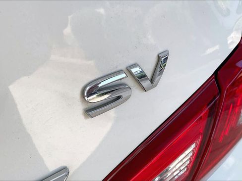 Used 2017 Nissan Altima 2.5 SV w/ Convenience Package FWD image 10