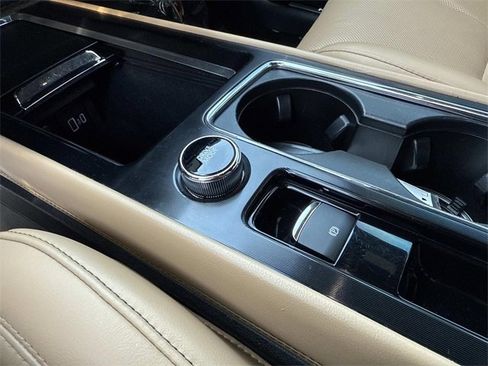 Used 2022 Lincoln Corsair Reserve w/ Equipment Group 201A image 25