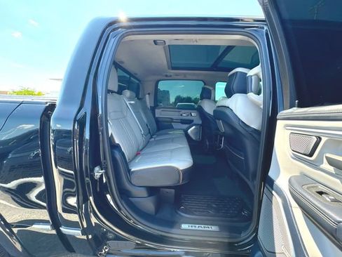 Used 2025 RAM 1500 Tungsten AWD/4WD image 28