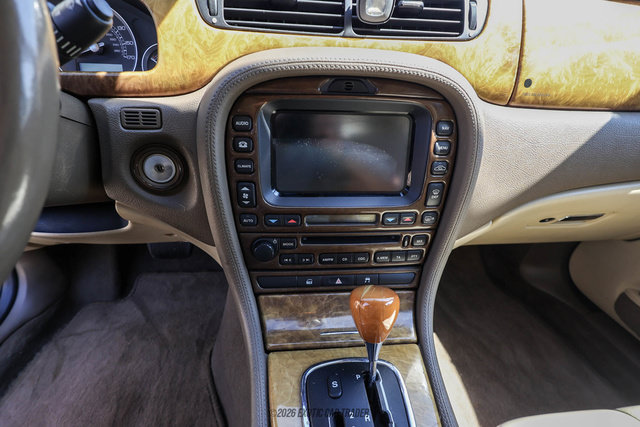 Used 2005 Jaguar S-TYPE 4.2 RWD image 20
