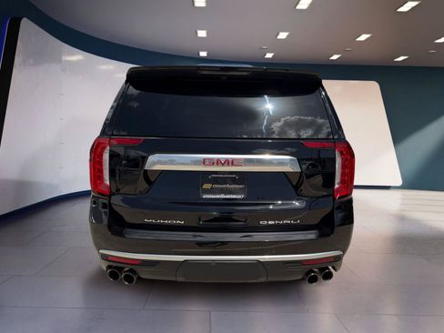 Used 2024 GMC Yukon Denali w/ Advanced Technology Package RWD image 4