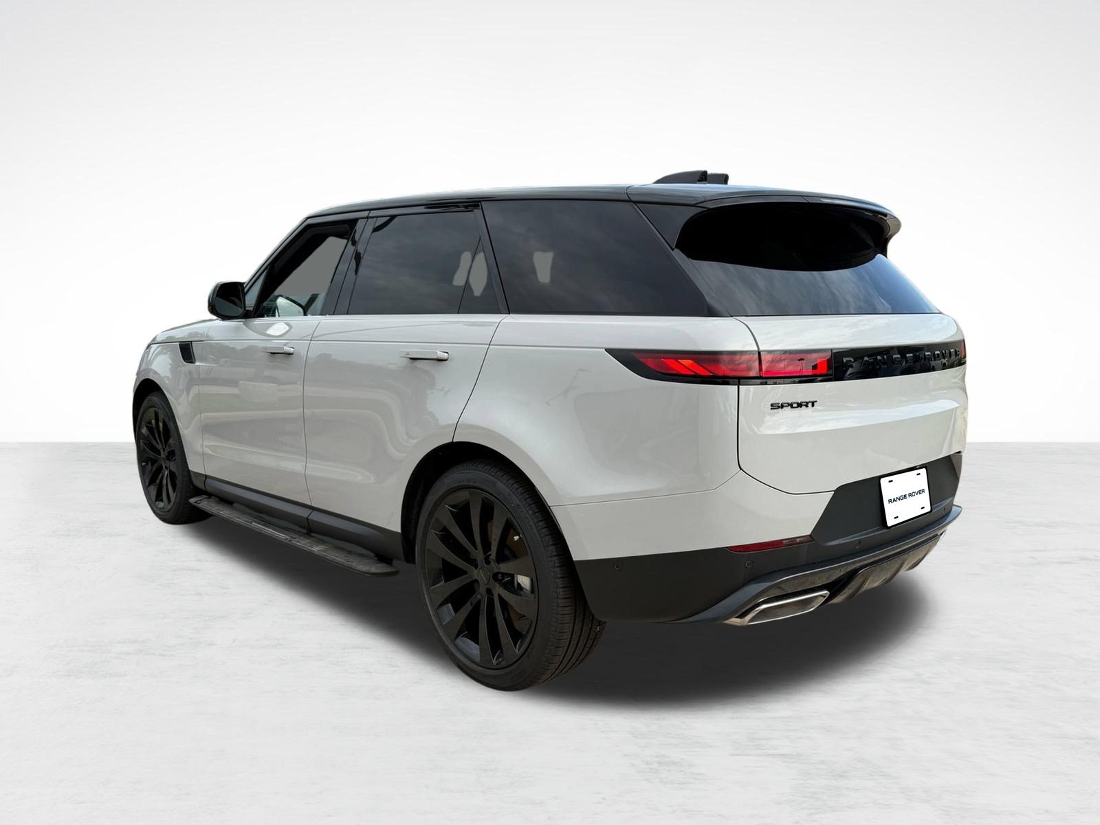 New 2026 Land Rover Range Rover Sport SE AWD/4WD image 3