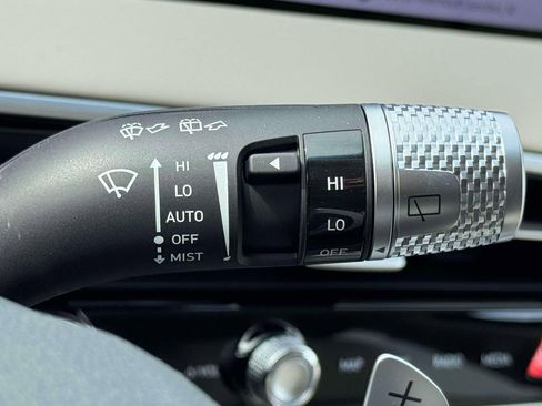 New 2026 Genesis GV70 2.5T Advanced AWD/4WD image 23