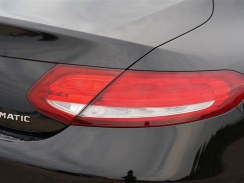 Used 2017 Mercedes-Benz C 300 4MATIC Coupe image 37