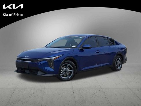 Used 2025 Kia K4 FWD image 1