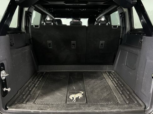Used 2024 Ford Bronco Wildtrak image 29