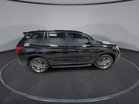 Used 2023 Honda Passport EX-L image 9