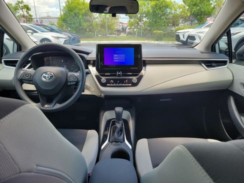 Used 2023 Toyota Corolla LE FWD image 16