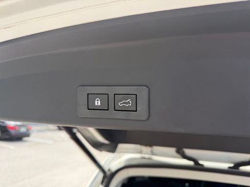 Used 2024 Subaru Ascent Onyx Edition Limited AWD/4WD image 8