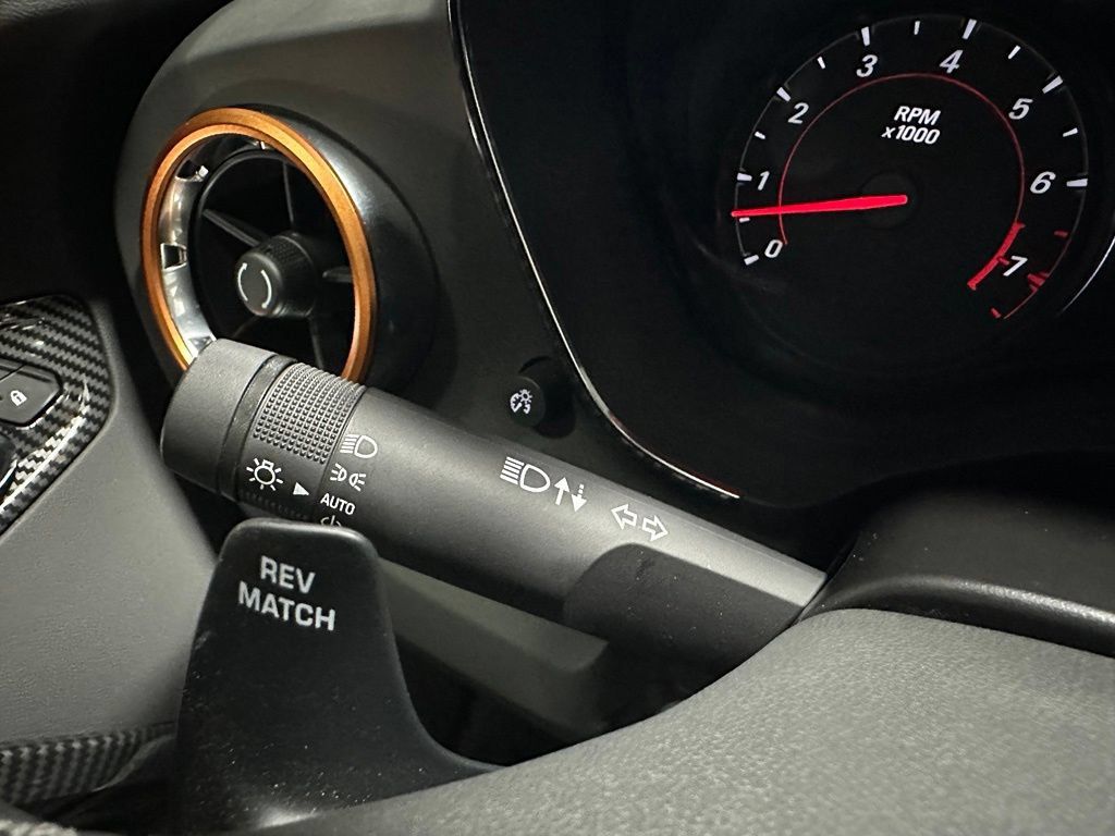 Used 2021 Chevrolet Camaro SS RWD image 21