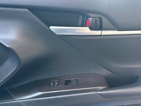Used 2024 Toyota Camry SE FWD image 20