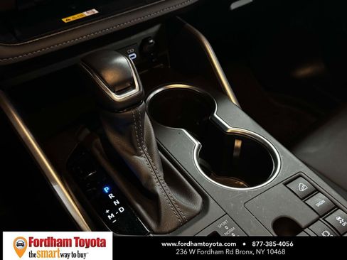 Used 2024 Toyota Highlander XSE AWD/4WD image 27