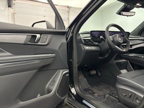 New 2026 Buick Enclave Preferred image 18