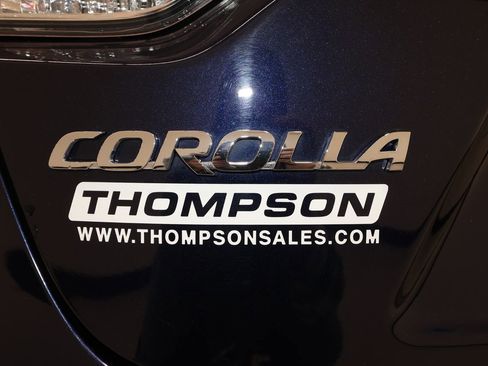 Used 2024 Toyota Corolla LE image 32