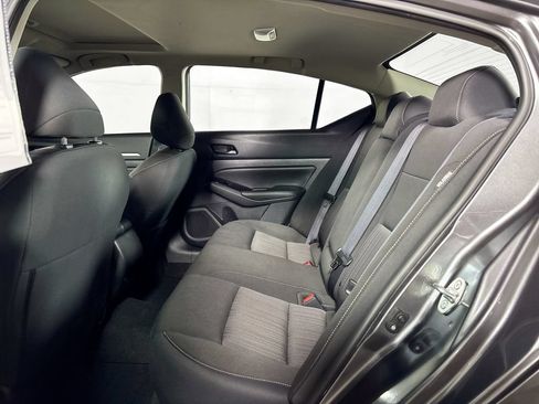 Used 2023 Nissan Altima 2.5 SV w/ SV Premium Package FWD image 21