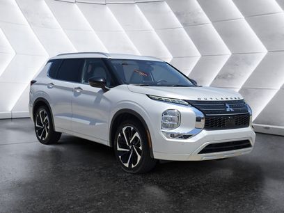 Used 2024 Mitsubishi Outlander SEL