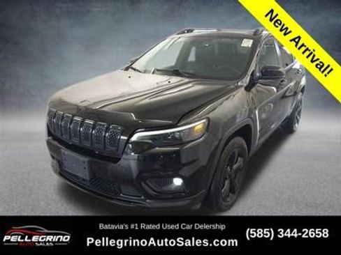 Used 2023 Jeep Cherokee Altitude Lux w/ Elite Group AWD/4WD image 1