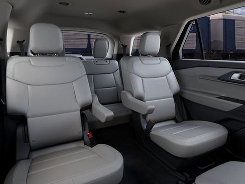 New 2027 Ford Explorer Active AWD/4WD image 11