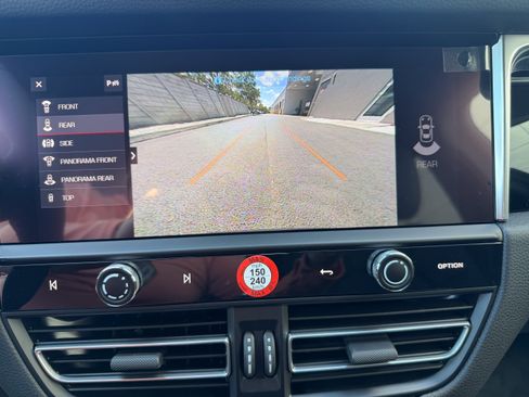 New 2026 Porsche Macan AWD/4WD image 29